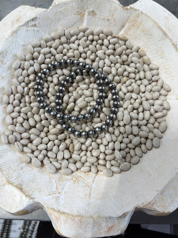 7 mm Navajo Pearl Stretch Bracelet