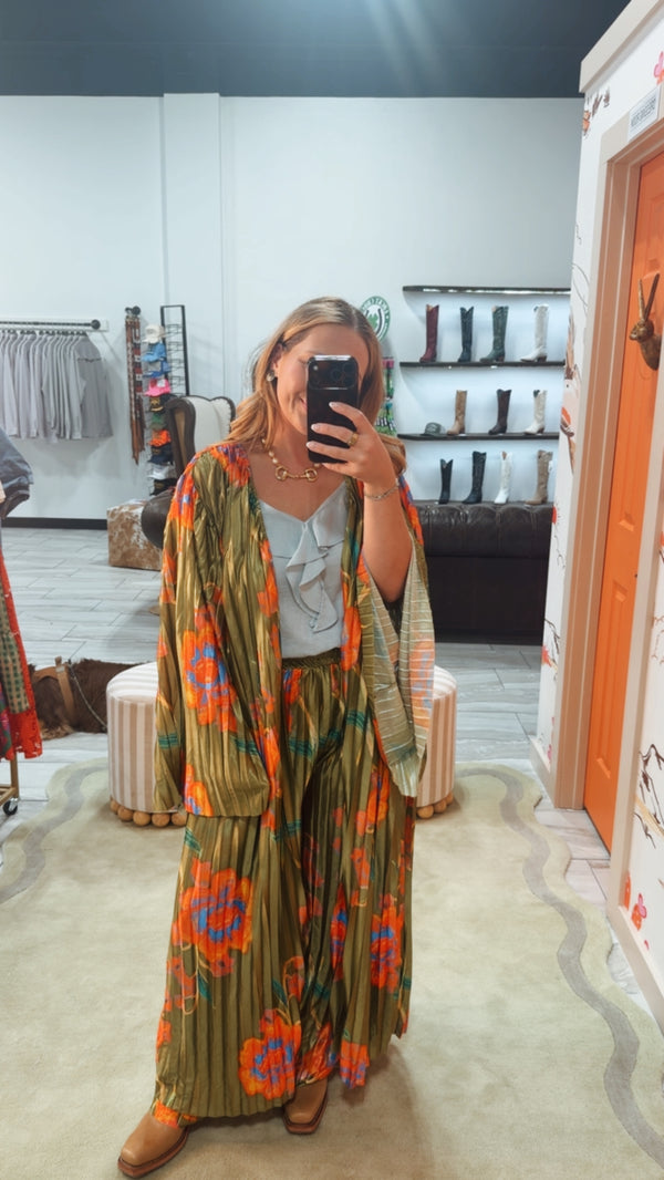 Latana Pilaze Set