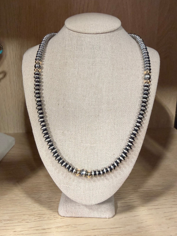 18” Silver and Gold Saucer Pearls