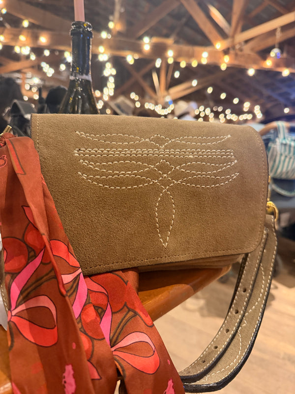 Special Bulit Boot Sitch Purse